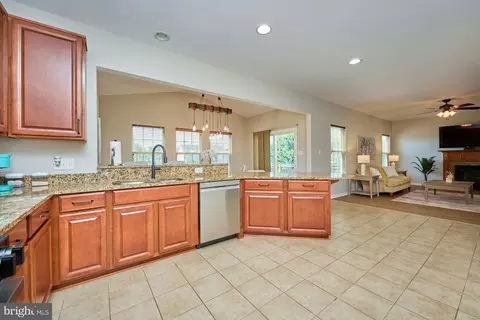 Kitchen - 245 Mackenzie Ln, Stephenson, VA 22656 photo 3 of 4