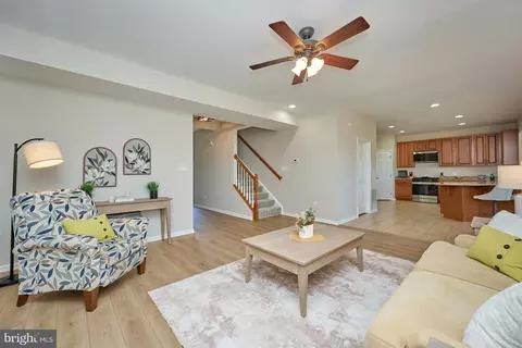 Living - 245 Mackenzie Ln, Stephenson, VA 22656 photo 2 of 5