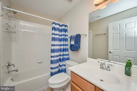 Bath - 245 Mackenzie Ln, Stephenson, VA 22656 photo 4 of 4