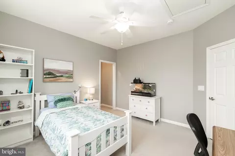 Bedroom - 100 Setting Sun Ct, Stephenson, VA 22656 photo 4 of 7