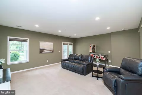 Living - 100 Setting Sun Ct, Stephenson, VA 22656 photo 2 of 2