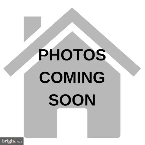 124 Nandina Pl, Lake Frederick, VA 22630