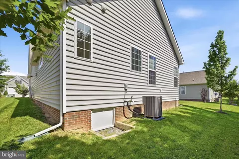 Exterior - 126 Forget Me Not Dr, White Post, VA 22663 photo 8 of 10