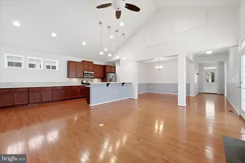 Entry Way - 126 Forget Me Not Dr, White Post, VA 22663 photo 4 of 10