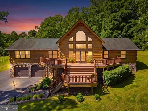 440 Bristol Dr, Winchester, VA 22603