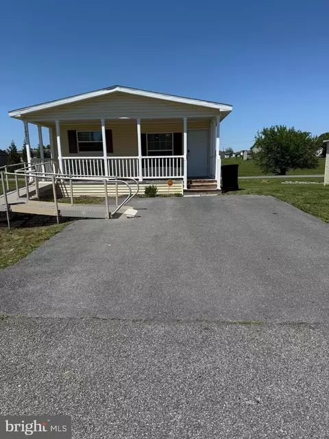 105 Chamberlain Ct, Winchester, VA 22603