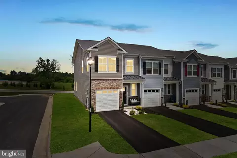 120 Pomo Ln, Winchester, VA 22602