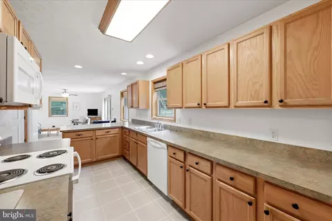 Kitchen - 1100 Logger Dr, Gore, VA 22637 photo 5 of 5