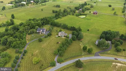 View/Area - 144 Widener Dr, Winchester, VA 22603 photo 3 of 8