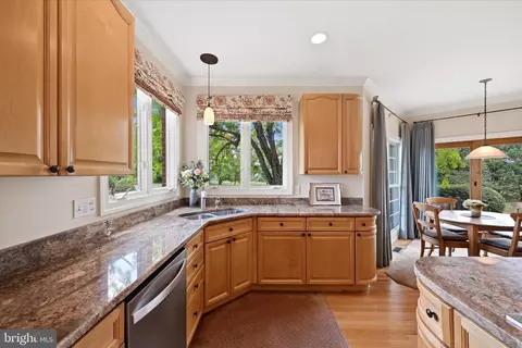 Kitchen - 144 Widener Dr, Winchester, VA 22603 photo 3 of 9