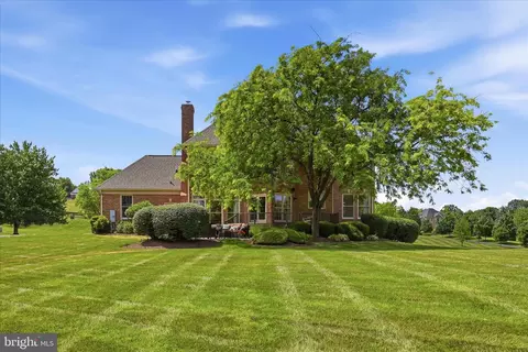Exterior - 144 Widener Dr, Winchester, VA 22603 photo 7 of 21