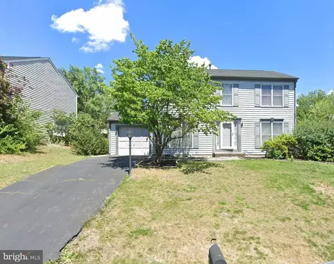 123 Etnam St, Winchester, VA 22602
