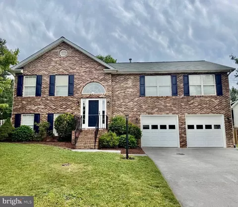 107 Orchid Ct, Winchester, VA 22602