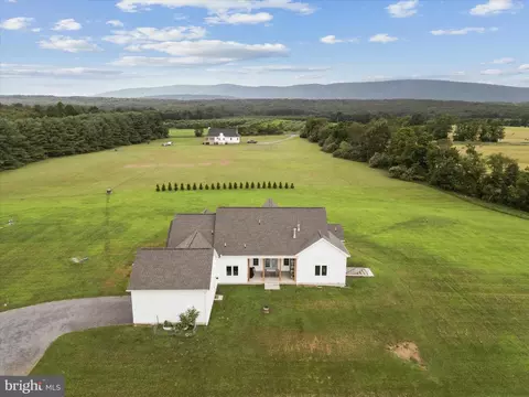 View/Area - 886 Middle Fork Rd, Cross Junction, VA 22625 photo 1 of 8
