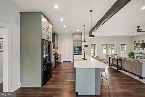 Kitchen - 886 Middle Fork Rd, Cross Junction, VA 22625 photo 2 of 4