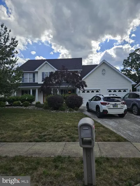 211 Flanagan Dr, Winchester, VA 22602