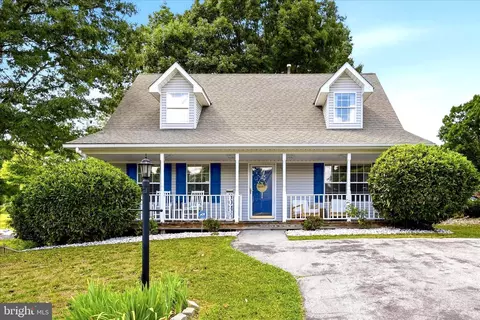 101 Charlton Rd, Winchester, VA 22602