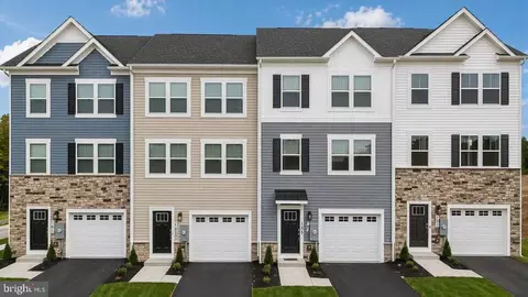 112 Sioux Loop, Winchester, VA 22602