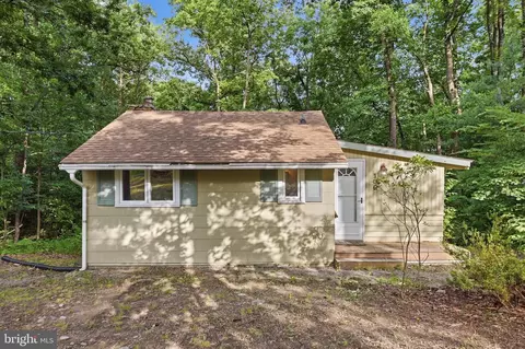 106 Blackfeet Trl, Winchester, VA 22602