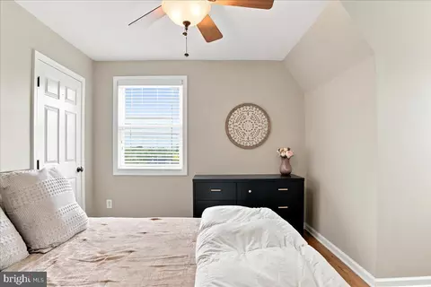 Bedroom - 461 Veterans Rd, Middletown, VA 22645 photo 16 of 23