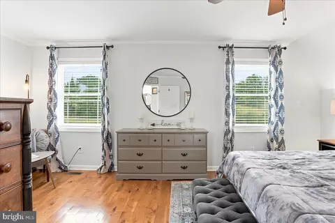 Bedroom - 461 Veterans Rd, Middletown, VA 22645 photo 7 of 23