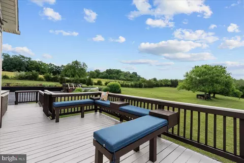 Exterior - 461 Veterans Rd, Middletown, VA 22645 photo 17 of 26