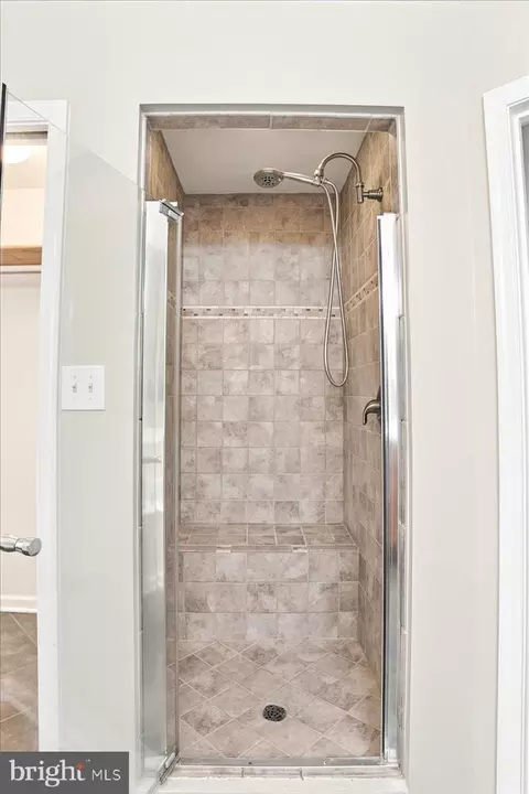 Bath - 461 Veterans Rd, Middletown, VA 22645 photo 7 of 20