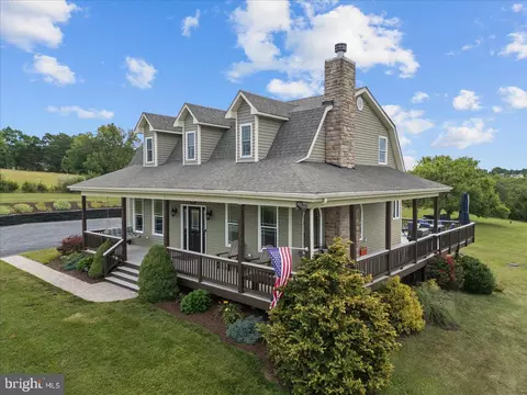 Exterior - 461 Veterans Rd, Middletown, VA 22645 photo 4 of 26