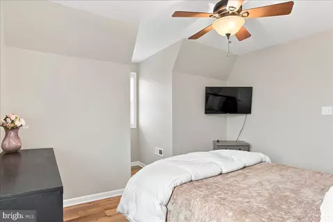 Bedroom - 461 Veterans Rd, Middletown, VA 22645 photo 20 of 23