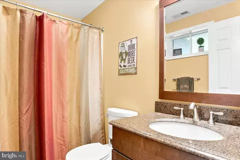 Bath - 461 Veterans Rd, Middletown, VA 22645 photo 18 of 20