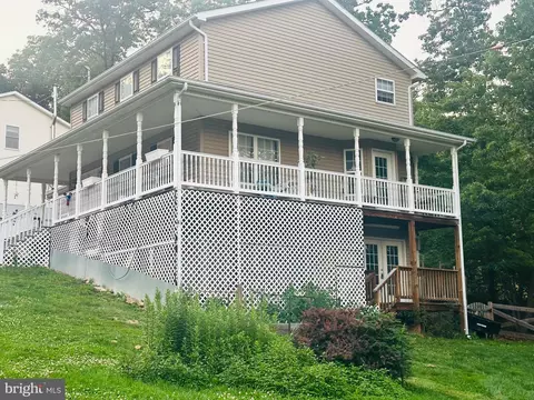 900 Enfield Dr, Winchester, VA 22602