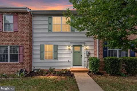 157 Equestrian Dr, Stephens City, VA 22655