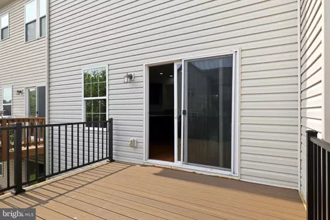 Exterior - 102 Argyle Ct, Stephenson, VA 22656 photo 4 of 8