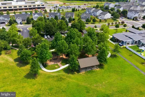 View/Area - 102 Argyle Ct, Stephenson, VA 22656 photo 9 of 14