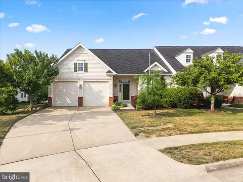 127 Shumard Ct, Stephens City, VA 22655