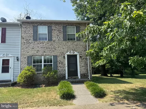 200 Freeton Ct, Stephens City, VA 22655