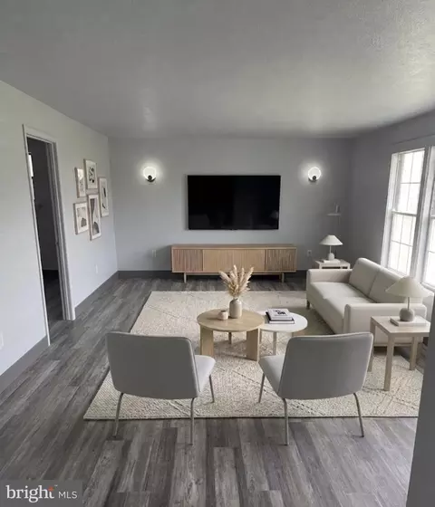 Living - 130 White Oak Rd, White Post, VA 22663 photo 4 of 4