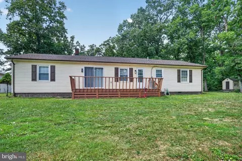 Exterior - 313 Knight Dr, White Post, VA 22663 photo 2 of 6