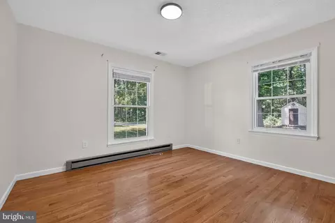 Bedroom - 313 Knight Dr, White Post, VA 22663 photo 5 of 8