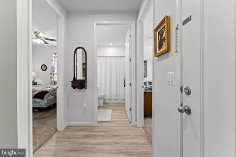 Entry Way - 114 Curtain Fall Dr, Middletown, VA 22645 photo 3 of 14