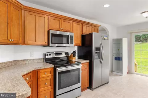Kitchen - 120 Hawk Trl, Winchester, VA 22602 photo 3 of 3