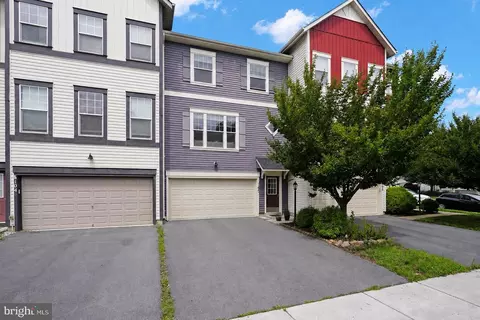 Exterior - 102 Gretchen Ct, Stephenson, VA 22656 photo 2 of 7