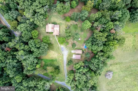 180 Hartsell Ln, Stephens City, VA 22655