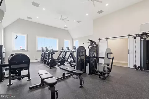 View/Area - 3168 Ruby Royce Dr, Winchester, VA 22603 photo 2 of 5