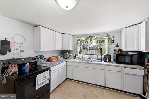 437 441 445 Stephenson Rd, Stephenson, VA 22656 photo 13