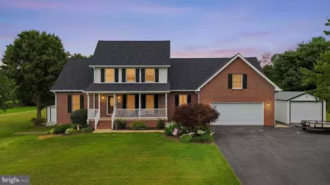 185 Hannah Ct, Winchester, VA 22603
