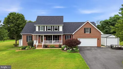 185 Hannah Ct, Winchester, VA 22603
