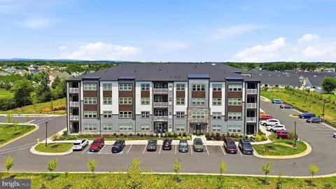 151 Mccormick #203, Winchester, VA 22602