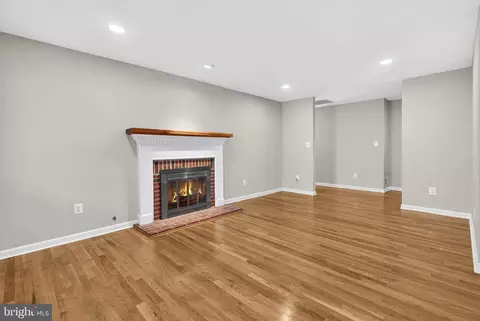 2140 Sixth St, Middletown, VA 22645 photo 7