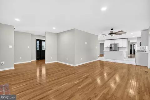 2140 Sixth St, Middletown, VA 22645 photo 8